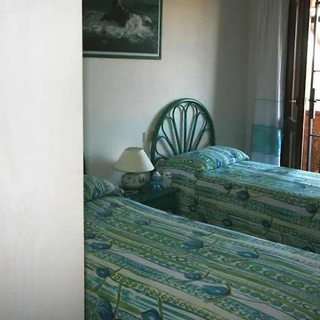 Villa Porto Mannu Al/8 *