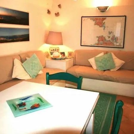 Villa Porto Mannu Al/8 *